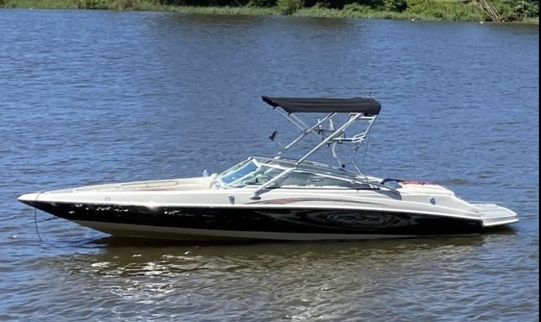 2007 CARAVELLE 232BR INTERCEPTOR  $54,900